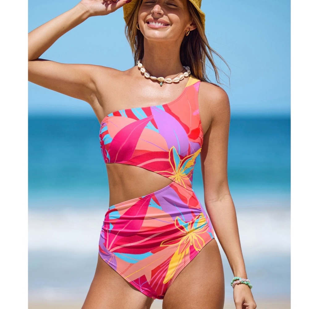 Cupshe One-Shoulder One Piece Swimsuit Size Small
